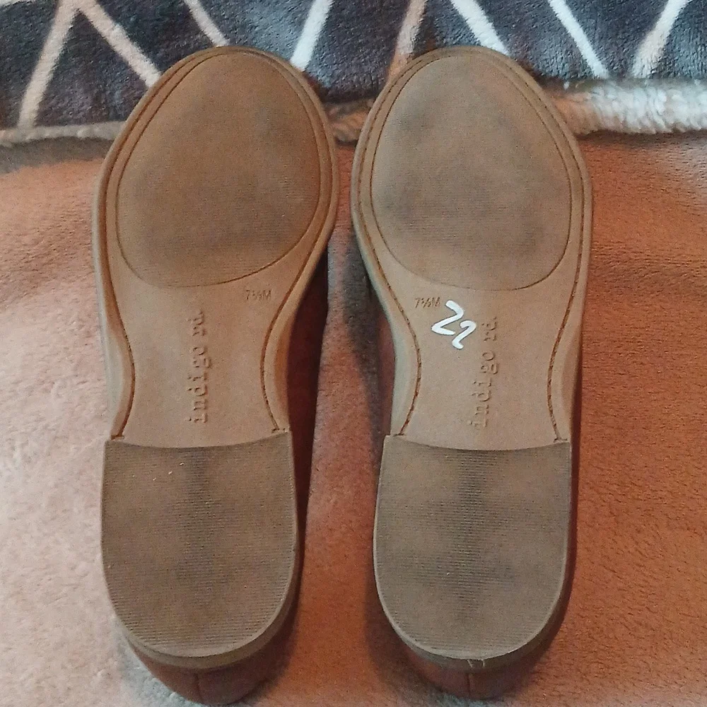 Brown faux leather loafers size 7.5 - Picture 6 of 6